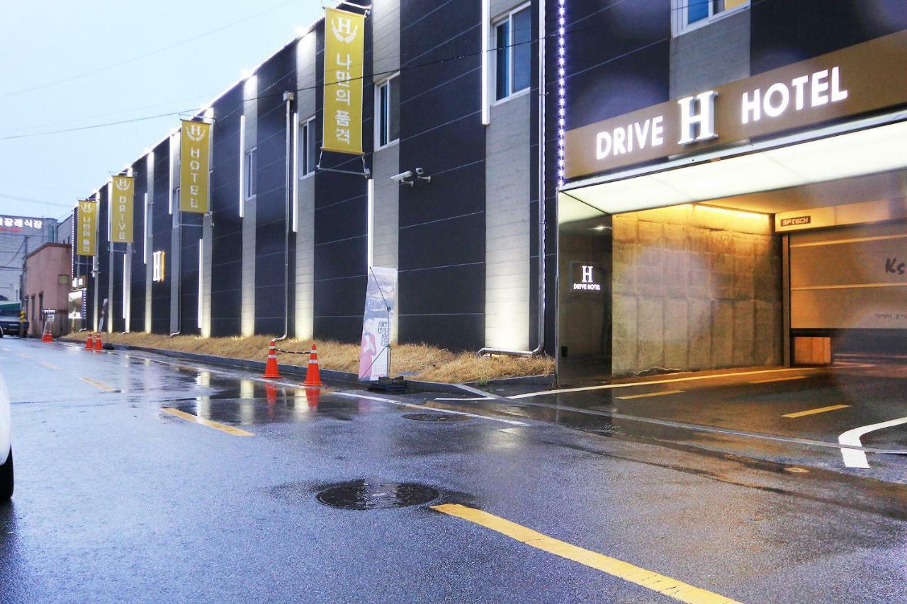 H Drive Hotel Iksan Zewnętrze zdjęcie