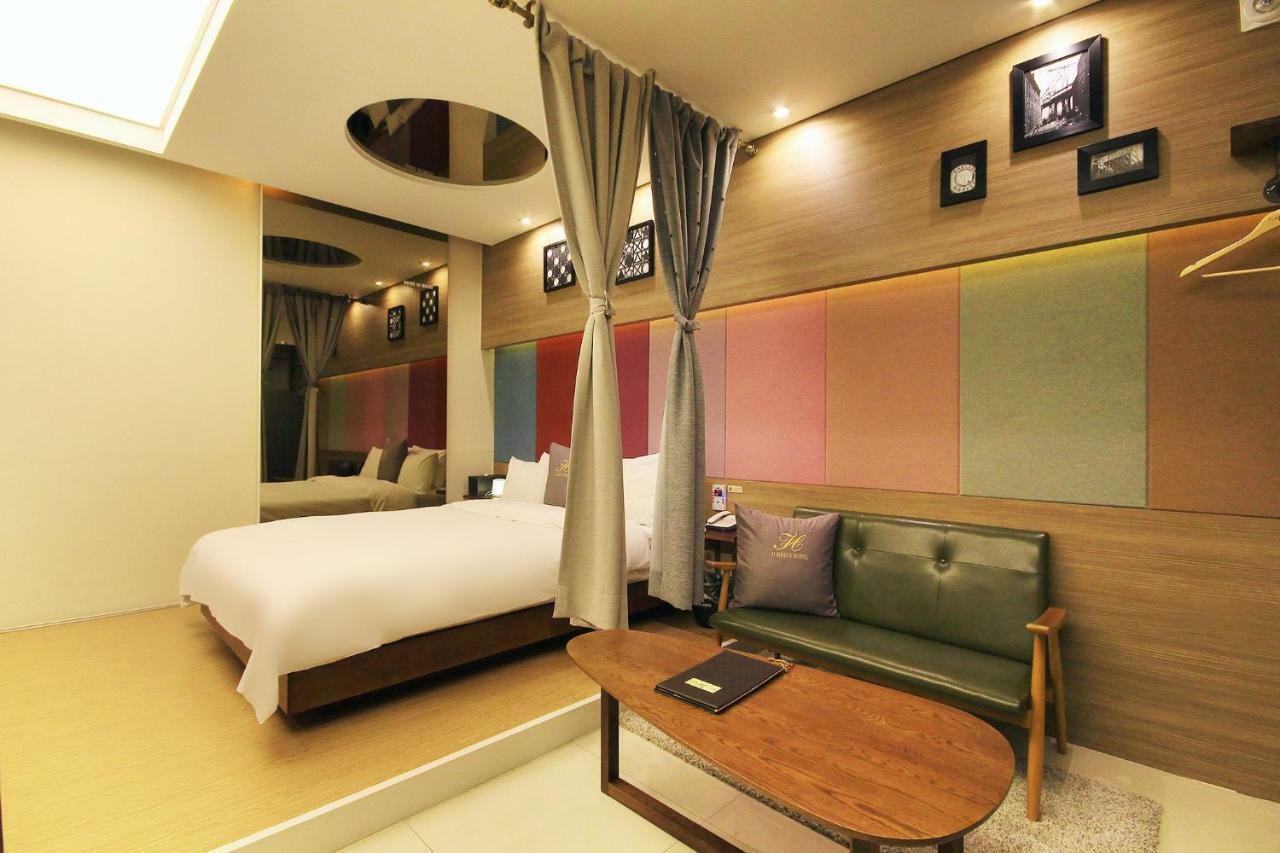 H Drive Hotel Iksan Zewnętrze zdjęcie