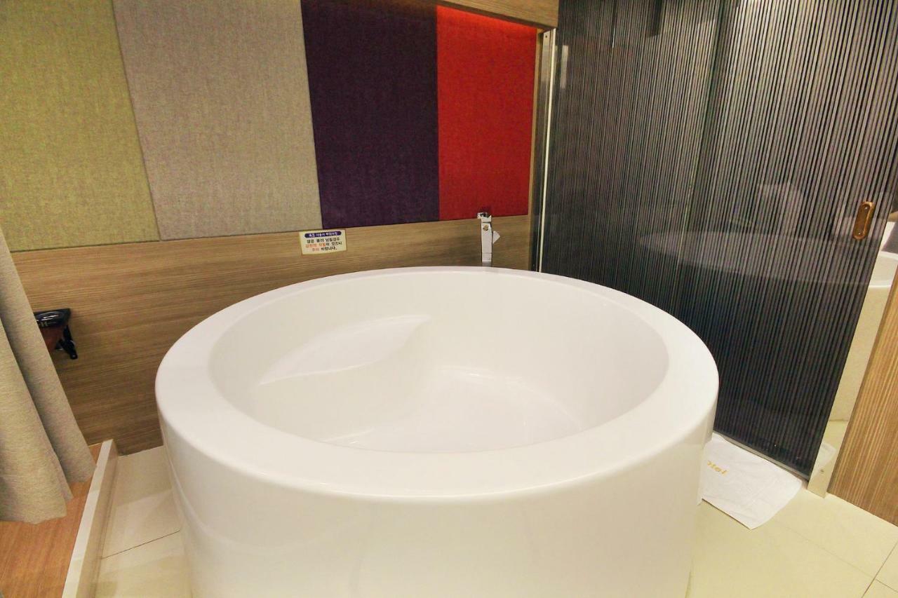 H Drive Hotel Iksan Zewnętrze zdjęcie