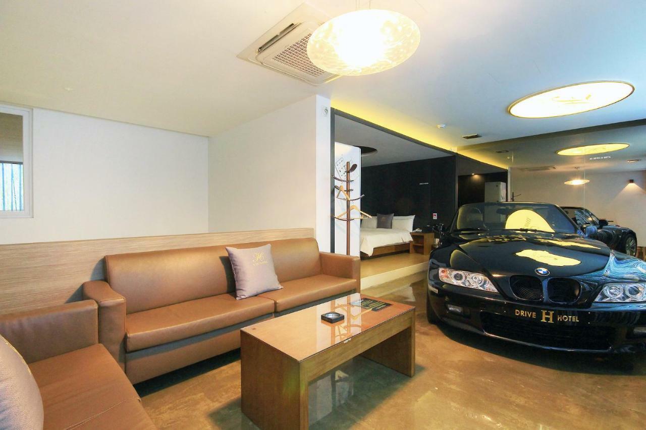 H Drive Hotel Iksan Zewnętrze zdjęcie