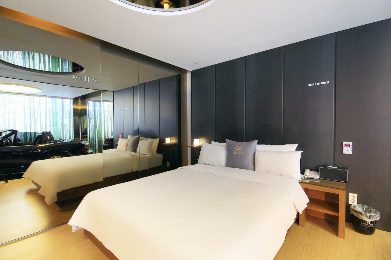 H Drive Hotel Iksan Zewnętrze zdjęcie